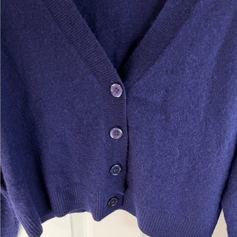 Aqua Cashmere 100% cashmere Navy V-Neck Cropped Cardigan M - Picture 4 of 5